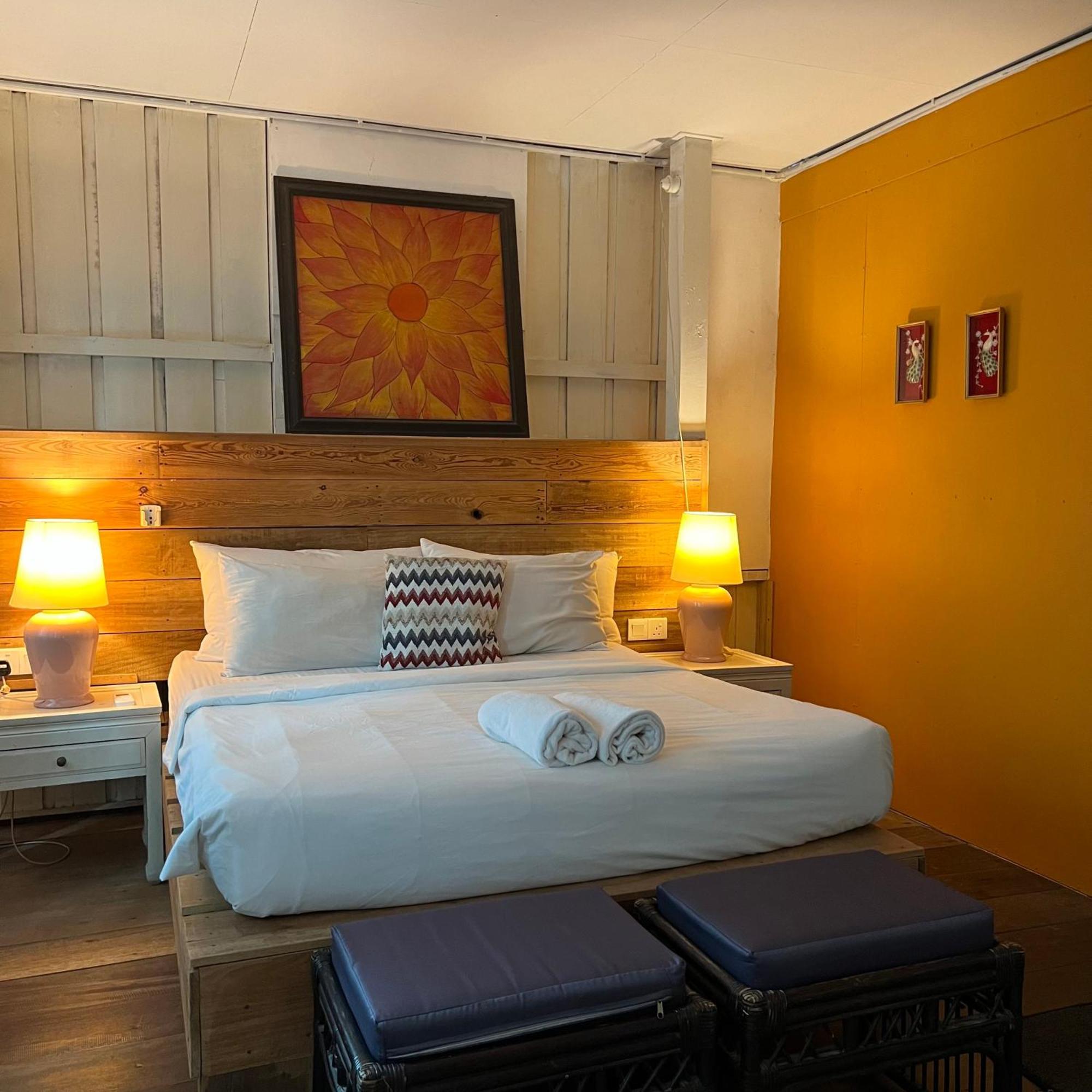Kutum'S Wooden House - Private Pool, Breakfast & Cafe Villa Langkawi ภายนอก รูปภาพ